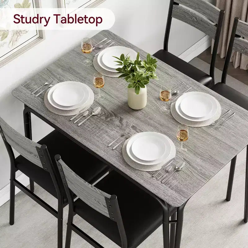 Set da tavolo da pranzo da 5 pezzi in stile rustico, tavolo in legno e sedie in PU per piccoli spazi
