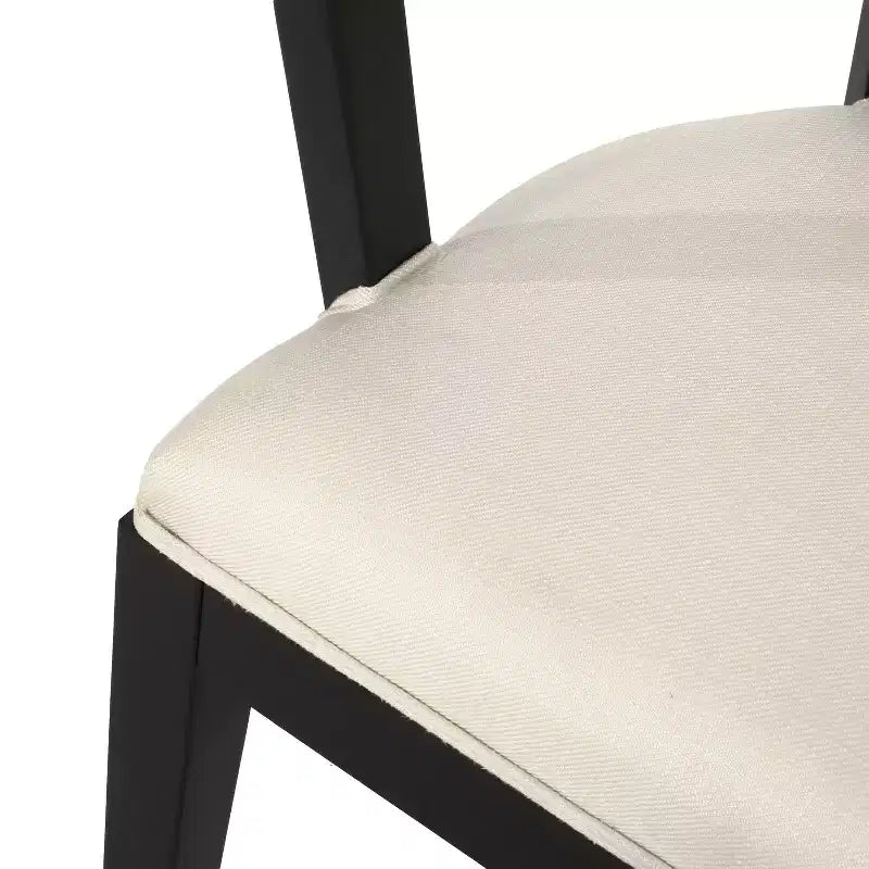 Set da pranzo espandibile tradizionale Delwood a 7 pezzi in legno imbottito e rattan